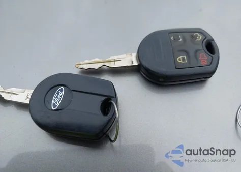 2013 Ford Expedition Xlt z USA, uszkodzony, nr VIN 1FMJU1J54DEF31876